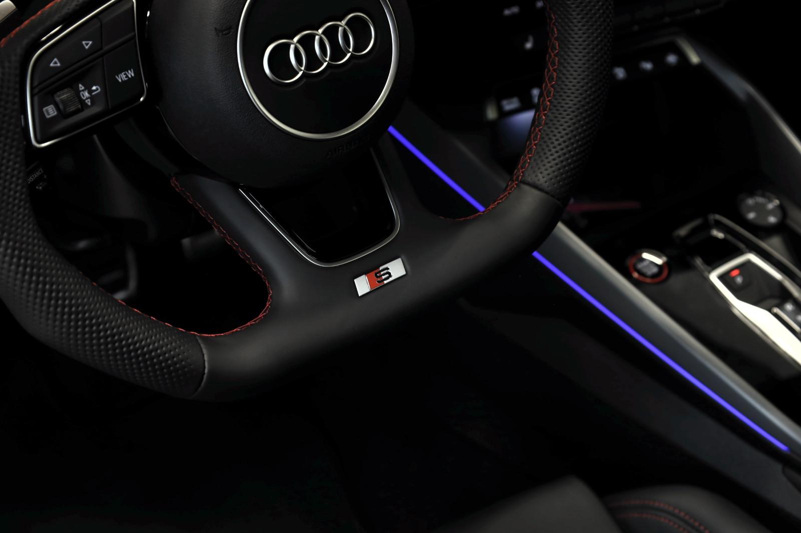 S3 Sportback quattro - Dachkantenspoiler Carbon
