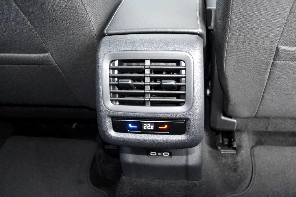 T-Roc 1.5 eTSI 110 kW Life, 5 J. Garantie ab EZ